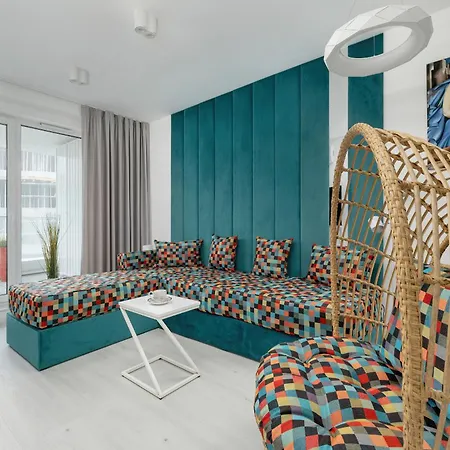 Pearl Turquoise Near The Sea With Free Parking By Renters Apartment *