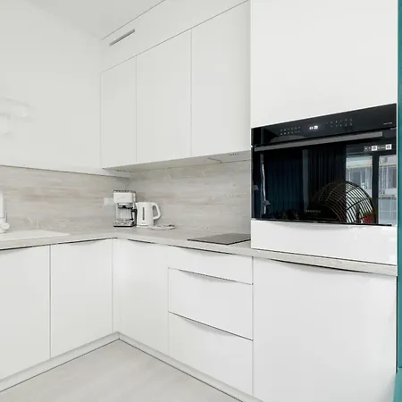 Pearl Turquoise Near The Sea With Free Parking By Renters *